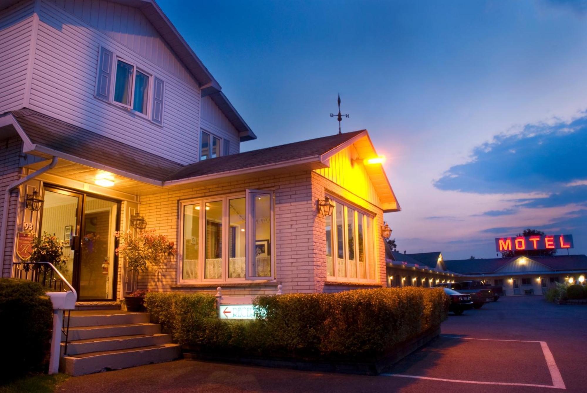 Motel Belle Riviere Saint-Jean-sur-Richelieu Exterior photo