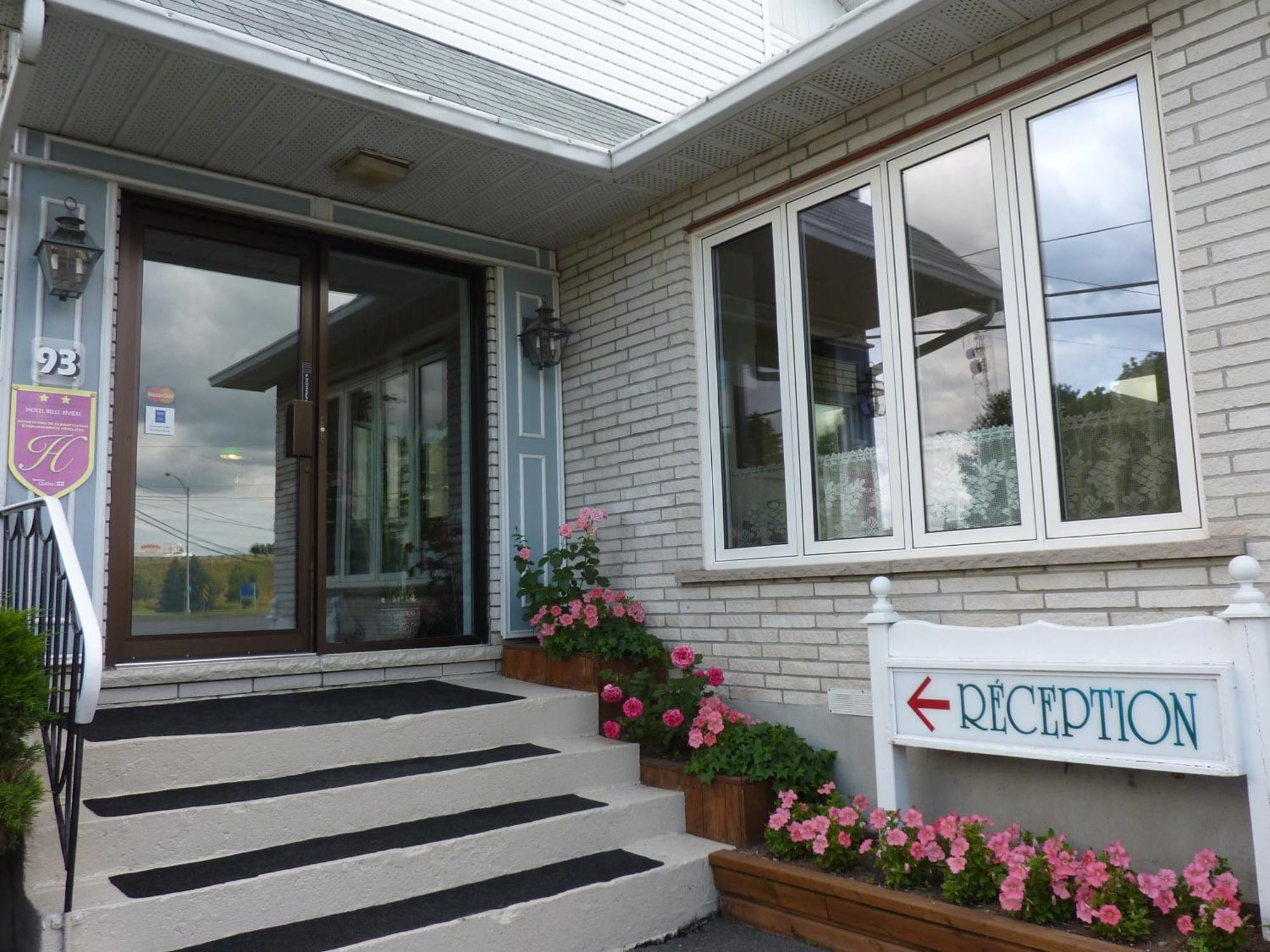 Motel Belle Riviere Saint-Jean-sur-Richelieu Exterior photo